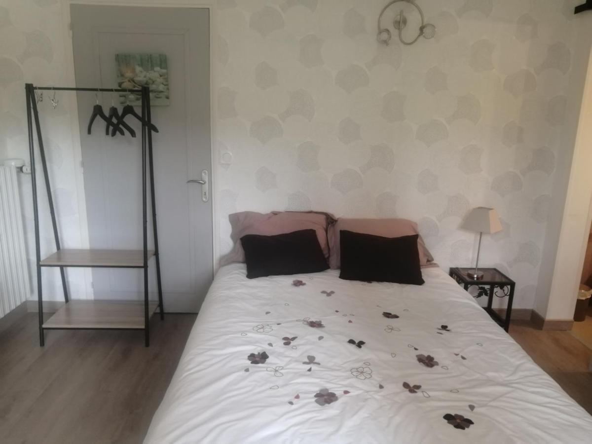 Le Petit Nid Hotel Egletons Luaran gambar